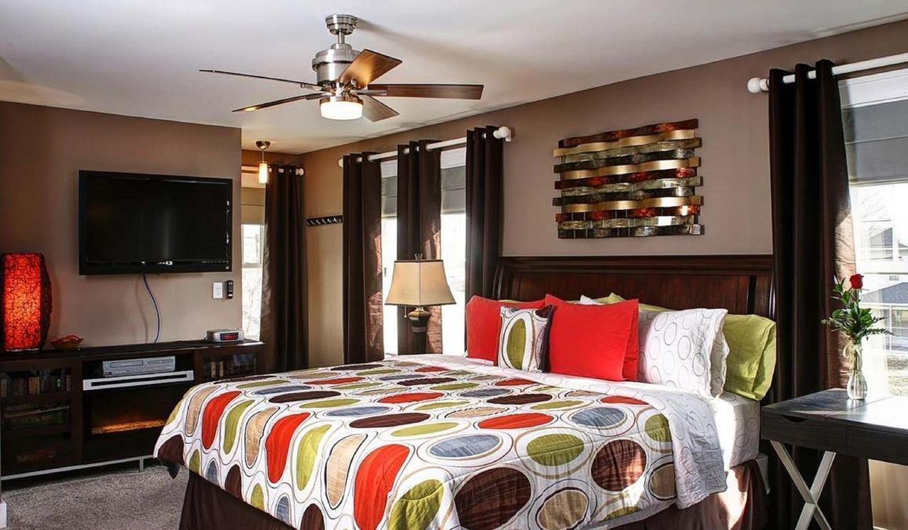 Prairieside Suites Luxury Bed & Breakfast Грандвилл Экстерьер фото
